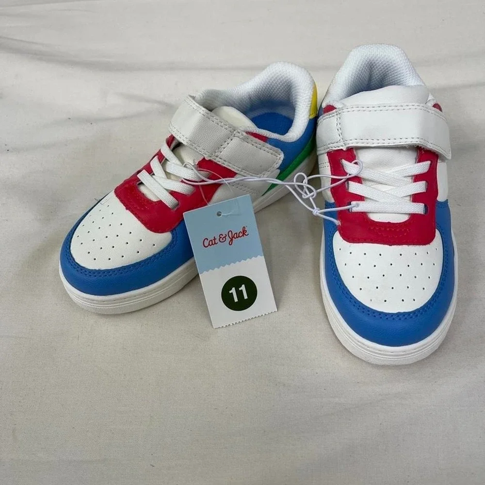The Unbranded Brand one step